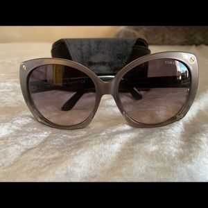 Tom Ford Gabriella Sun